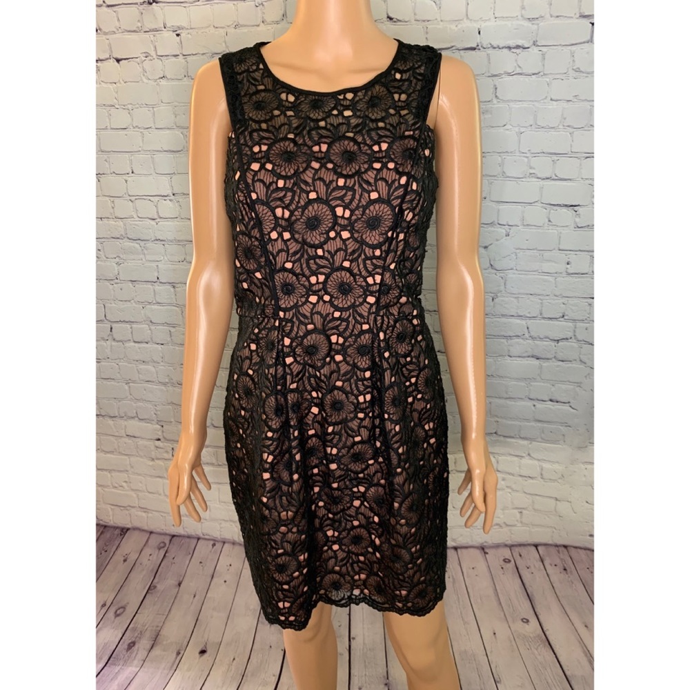 Jessica Simpson Black & Pink floral Lace Dress cocktail size 4